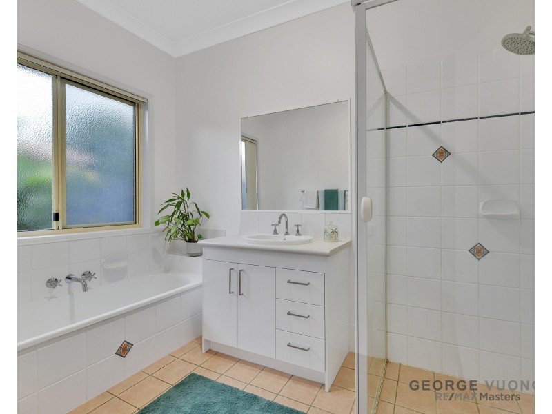 2 Medici Pl, Forest Lake QLD 4078