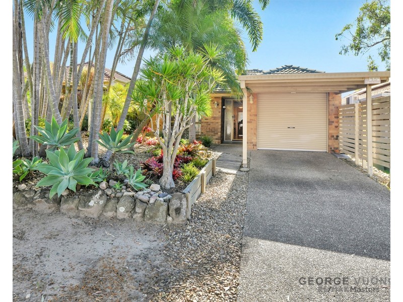 25 Tenterfield Pl, Forest Lake QLD 4078
