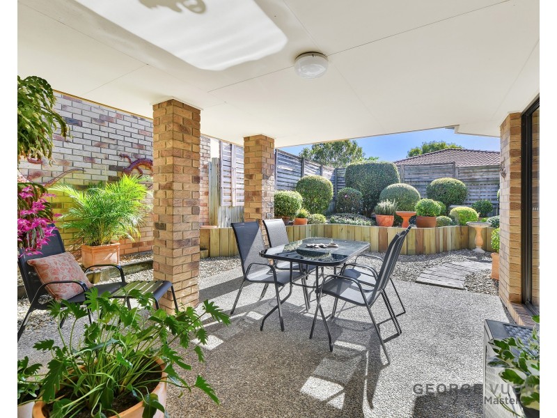 25 Tenterfield Pl, Forest Lake QLD 4078