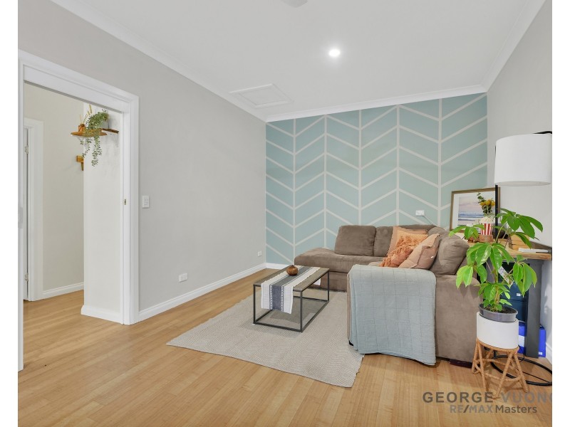 10 Baccata Pl, Forest Lake QLD 4078