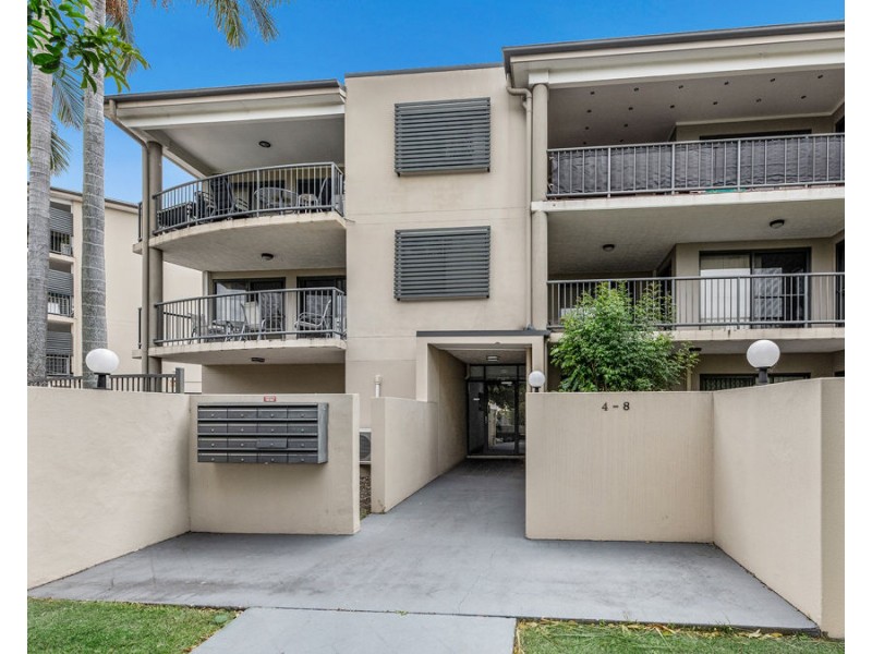 1/6 Omeo street, Macgregor QLD 4109