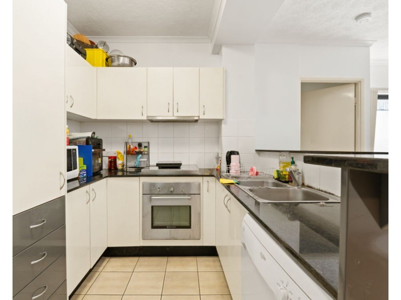 1/6 Omeo street, Macgregor QLD 4109