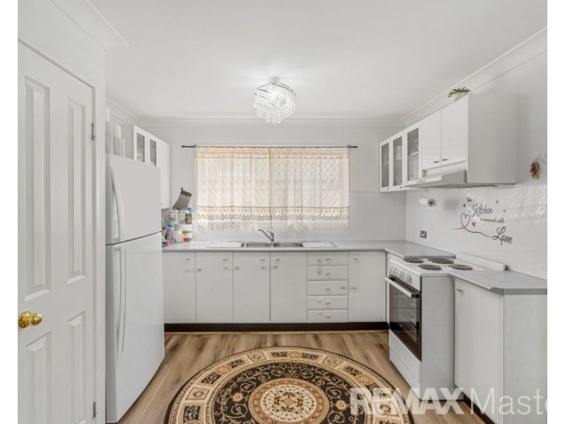 98 Jacaranda Avenue, Logan Central QLD 4114