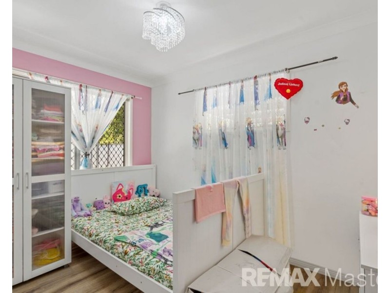 98 Jacaranda Avenue, Logan Central QLD 4114