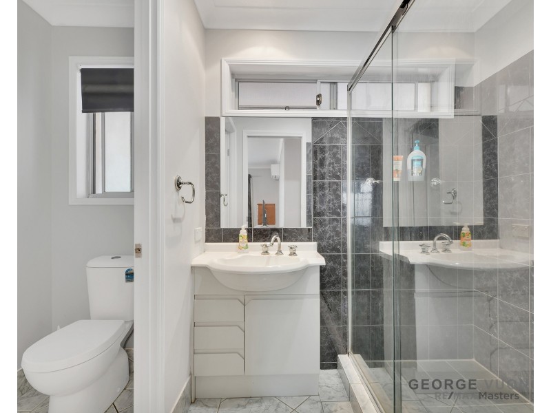 4 Wren Close, Forest Lake QLD 4078