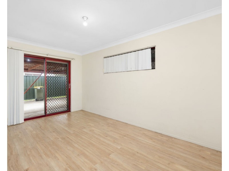 186 PINELANDS RD, Sunnybank Hills QLD 4109
