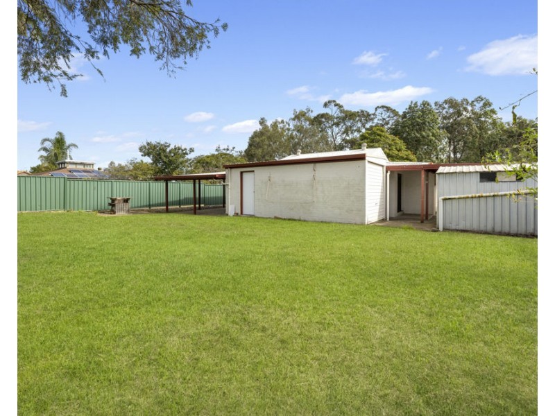 186 PINELANDS RD, Sunnybank Hills QLD 4109