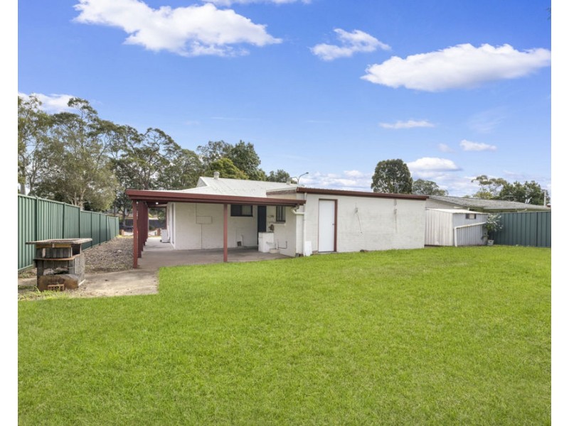 186 PINELANDS RD, Sunnybank Hills QLD 4109