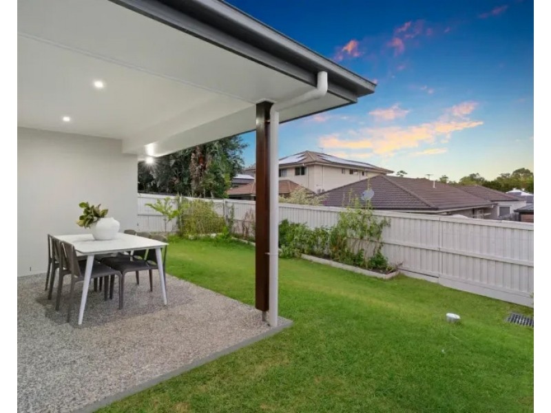 9 Bentley St, Heathwood QLD 4110