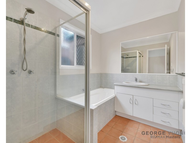 30 Columbus Pl, Forest Lake QLD 4078