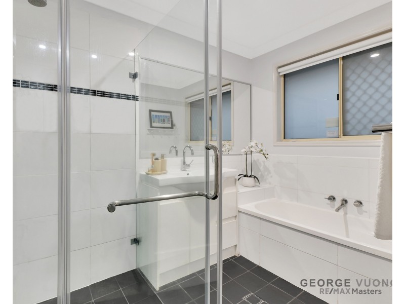 4 Gracemere pl, Forest Lake QLD 4078