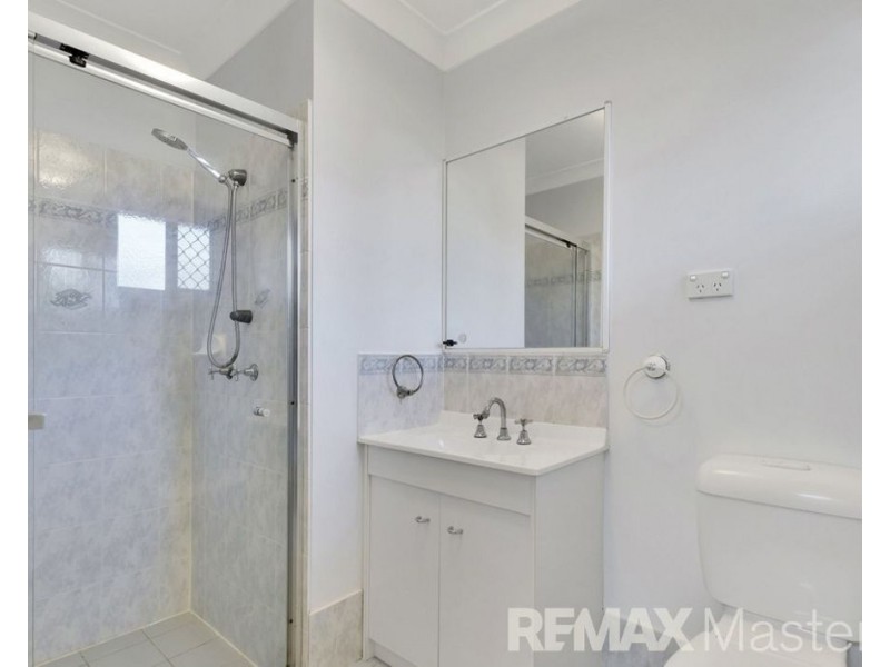 62 Glasshouse Crescent, Forest Lake QLD 4078