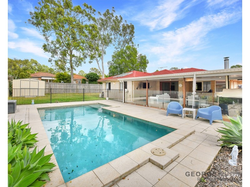 28 Columbus Pl, Forest Lake QLD 4078