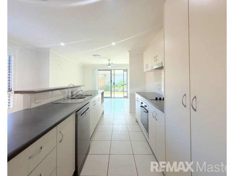 36 Steelwood Street, Heathwood QLD 4110