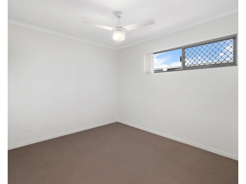 303/26 Macgroarty Street, Coopers Plains QLD 4108