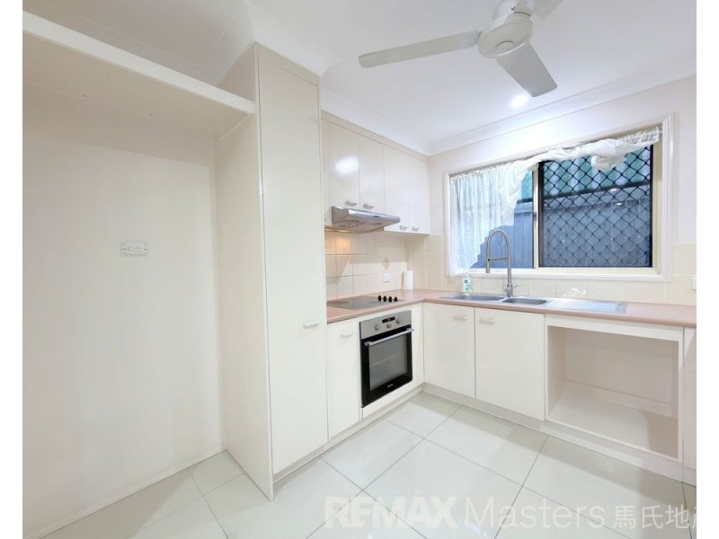 33 Prospect Crescent, Forest Lake QLD 4078