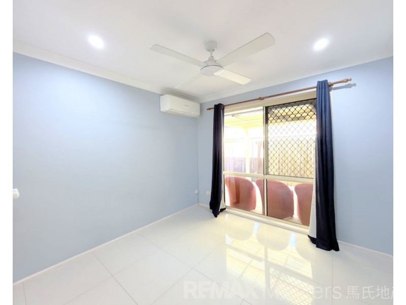 33 Prospect Crescent, Forest Lake QLD 4078