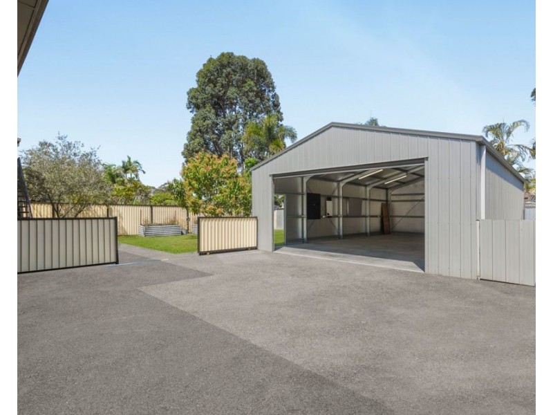 41 Aquarius Drive, Kingston QLD 4114