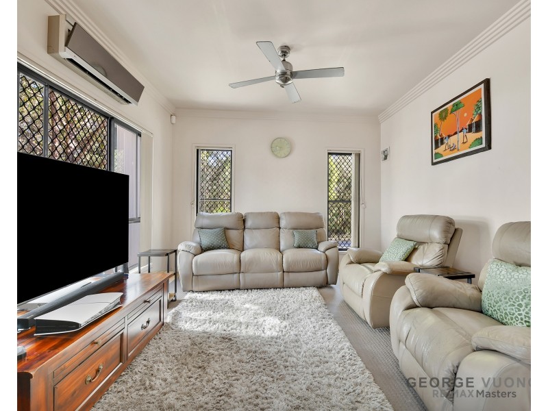 6 Desoto Pl, Forest Lake QLD 4078