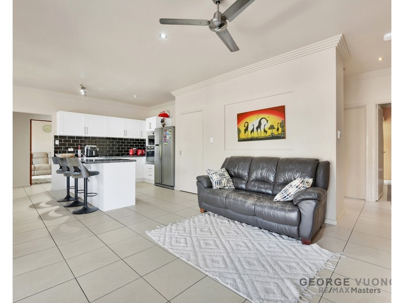 6 Desoto Pl, Forest Lake QLD 4078