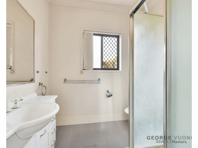 6 Desoto Pl, Forest Lake QLD 4078