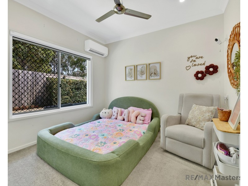 2 Wattlebird Ct, Redbank Plains QLD 4301