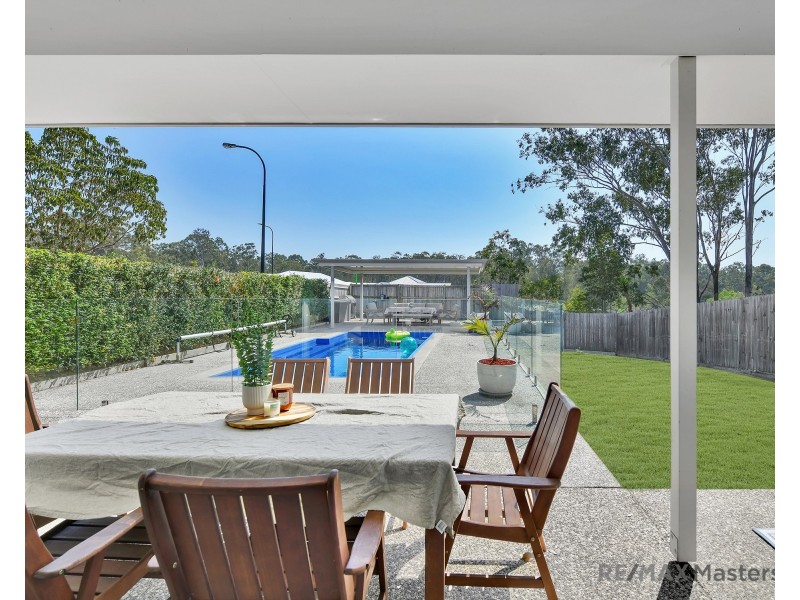 2 Wattlebird Ct, Redbank Plains QLD 4301