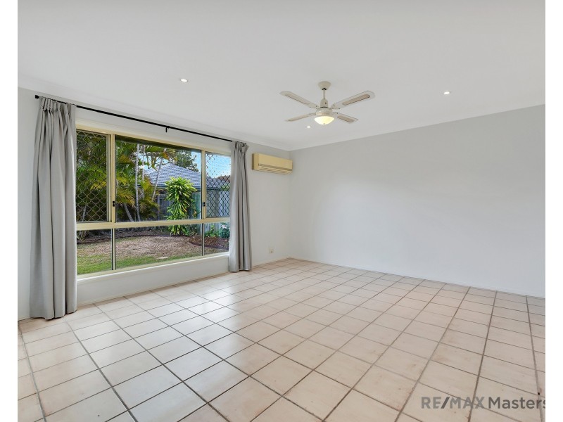 26 Macquarie Cct, Forest Lake QLD 4078