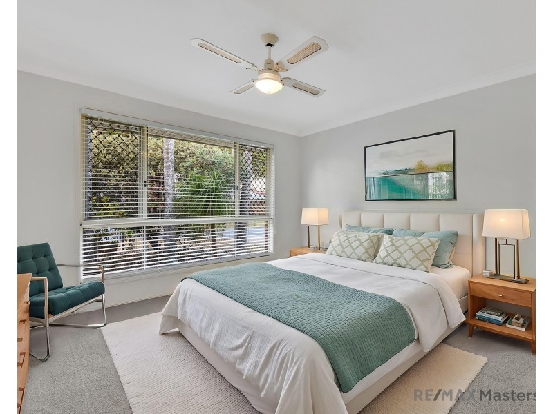 26 Macquarie Cct, Forest Lake QLD 4078