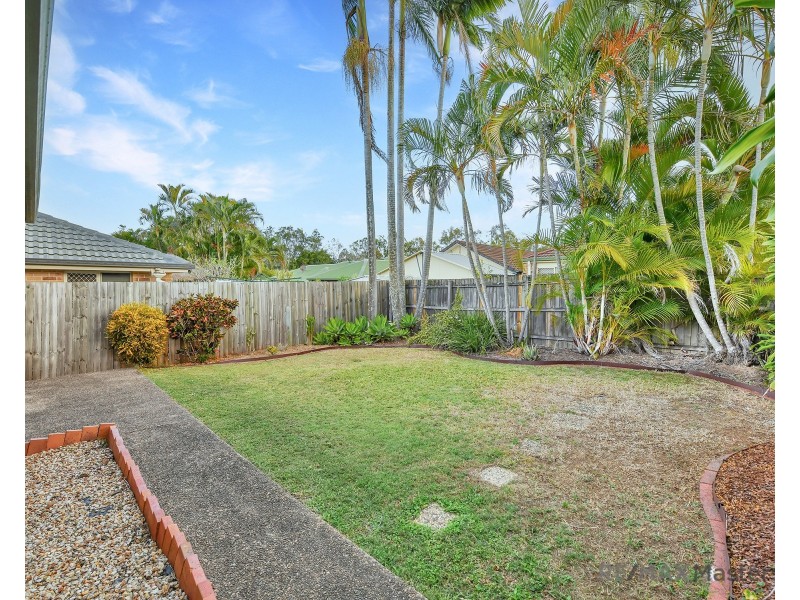 26 Macquarie Cct, Forest Lake QLD 4078