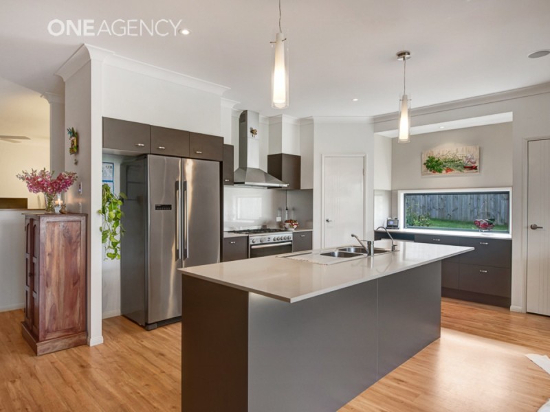 4 Anne Louise Close, Joyner QLD 4500