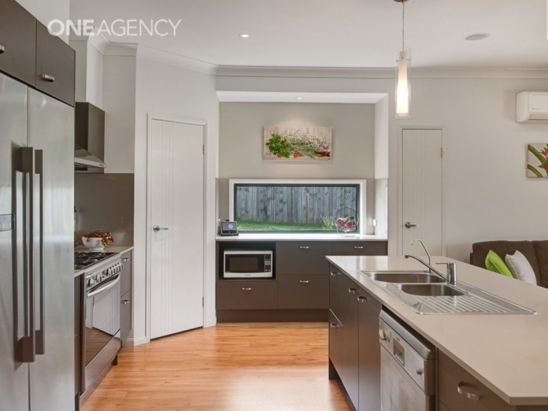 4 Anne Louise Close, Joyner QLD 4500