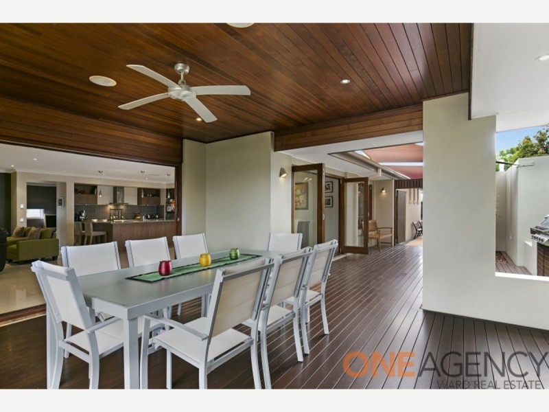 4 Kipfler Lane, Warner QLD 4500