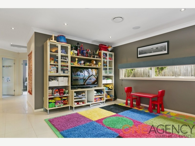 4 Kipfler Lane, Warner QLD 4500