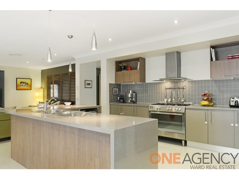 4 Kipfler Lane, Warner QLD 4500