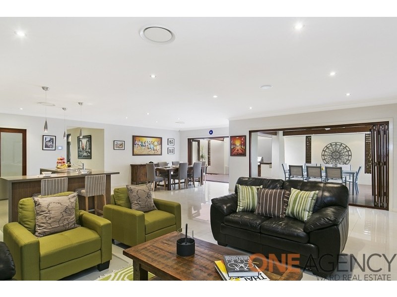 4 Kipfler Lane, Warner QLD 4500