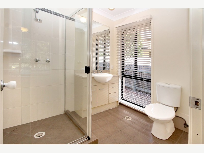 7/3 Tamari Place, Petrie QLD 4502