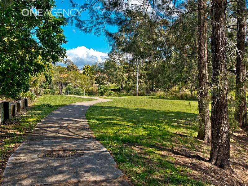 7/3 Tamari Place, Petrie QLD 4502