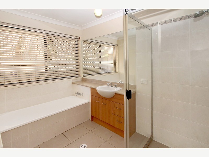 7/3 Tamari Place, Petrie QLD 4502