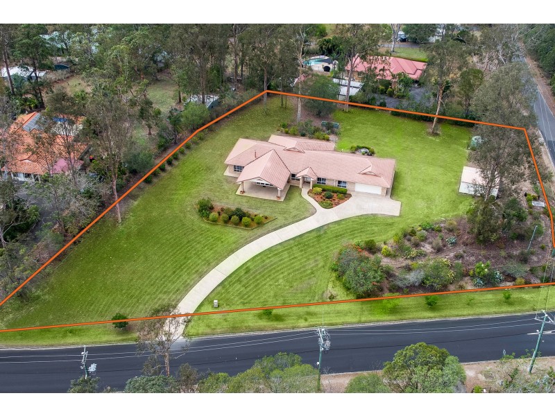 2 Hidden Valley Drive, Eatons Hill QLD 4037 One Agency Ward Real