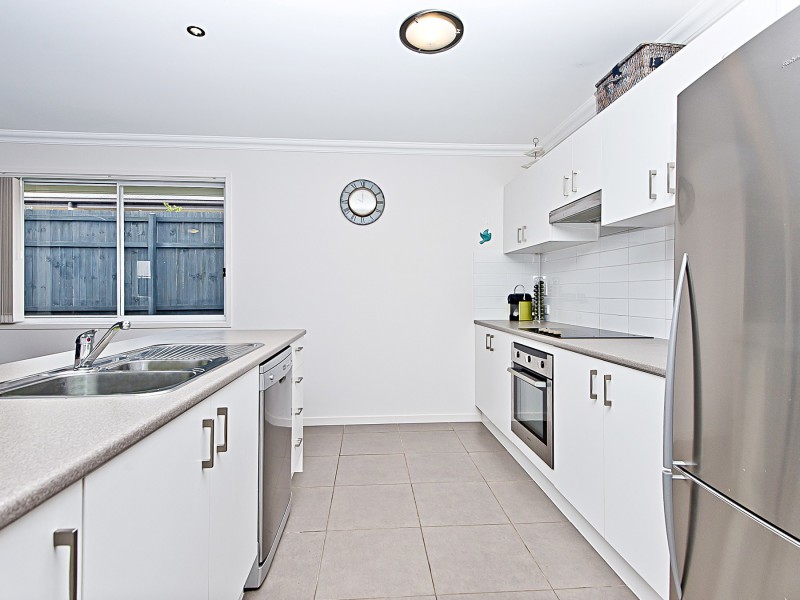 11 Prospect Street, Warner QLD 4500
