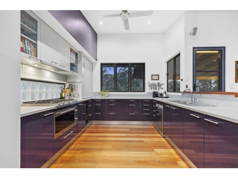 10 Dairy Farm Lane, Cedar Creek QLD 4520