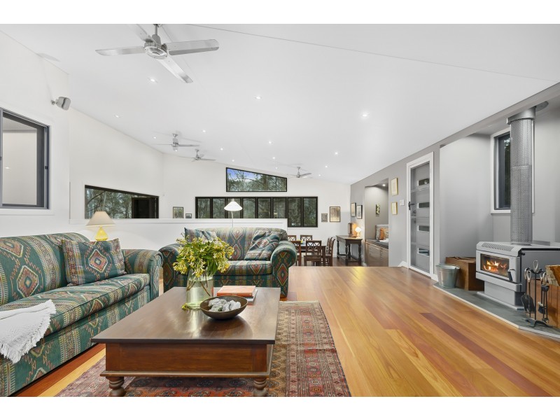 10 Dairy Farm Lane, Cedar Creek QLD 4520