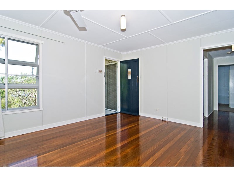 4 Regan Street, Keperra QLD 4054