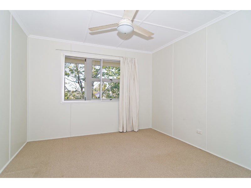 4 Regan Street, Keperra QLD 4054