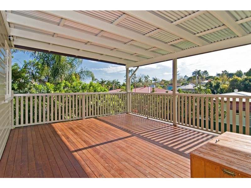 4 Regan Street, Keperra QLD 4054