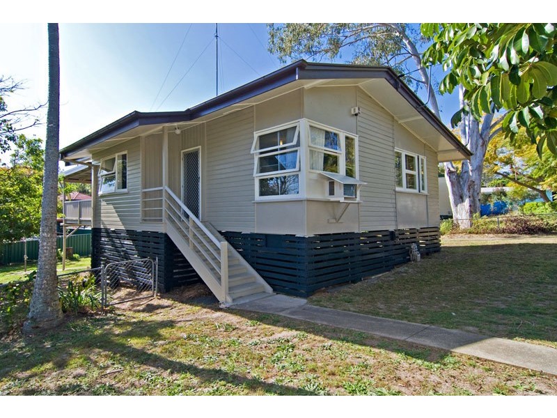 4 Regan Street, Keperra QLD 4054