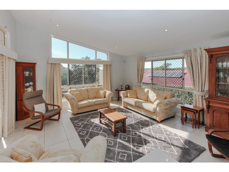 6 Crebra Lane, Cashmere QLD 4500