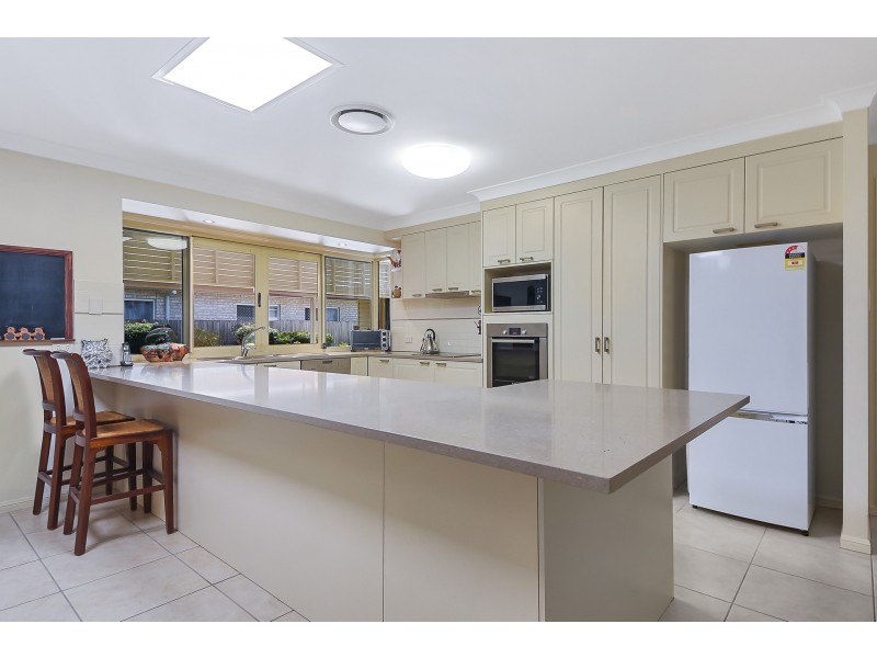 74 Gum Street, Warner QLD 4500