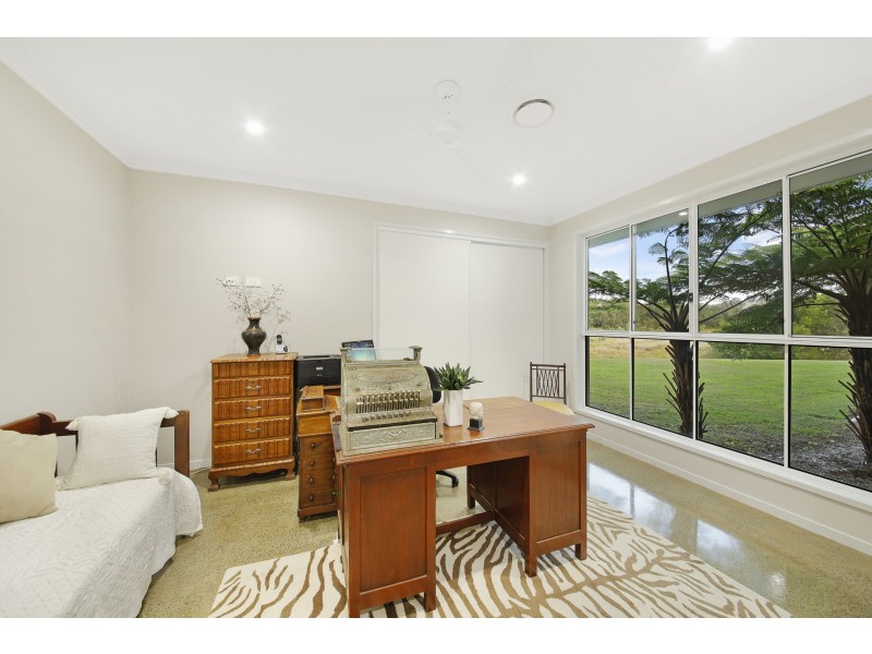 13 Tralisa Court, Samford Valley QLD 4520